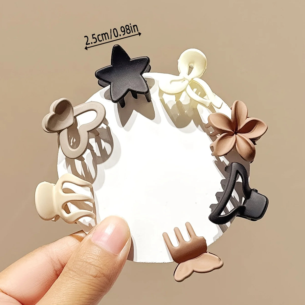 Beige Clips